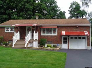 110 Palmer St, Schenectady, NY 12303