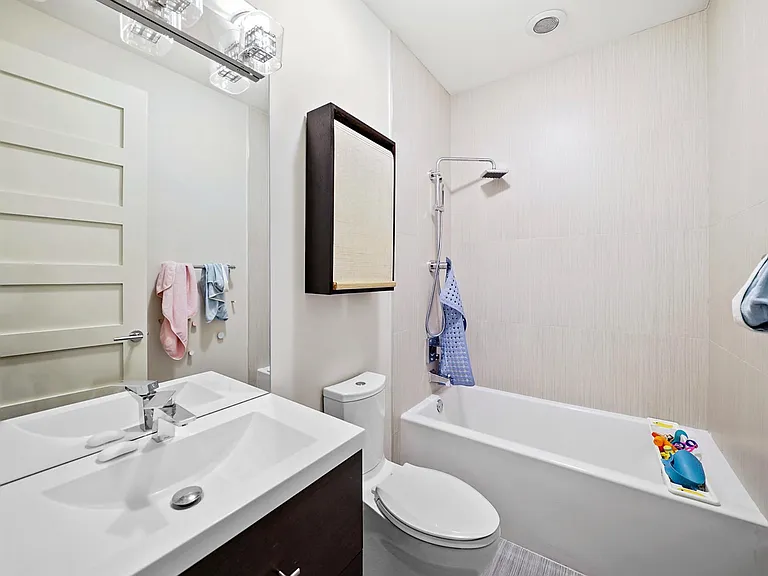 1113 N Ashland Ave #1 — Photo 13
