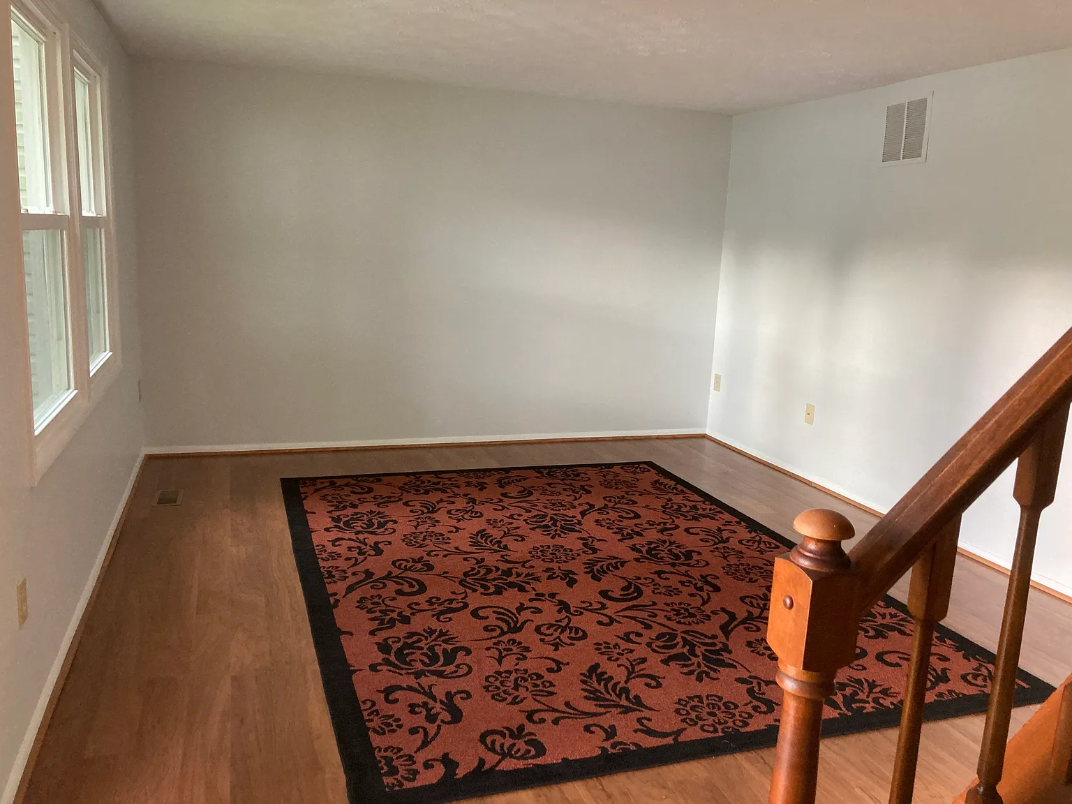 3 bed, 2.5 bath, 1060 sqft, $2,900 — Photo 2
