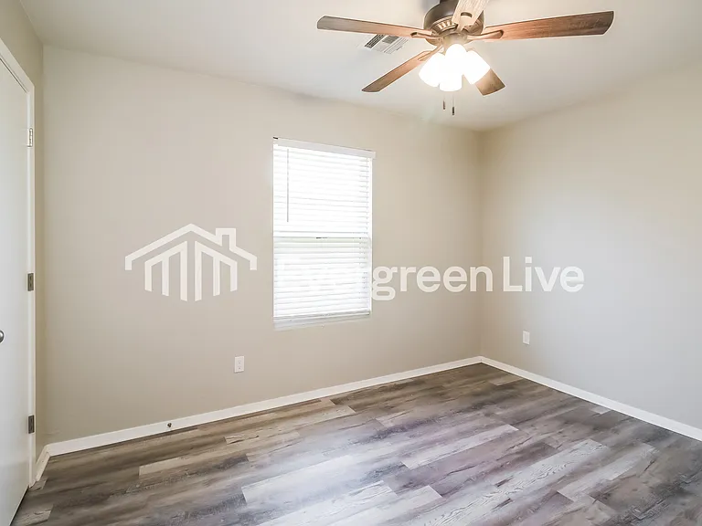 1824 Oxen Ln — Photo 13