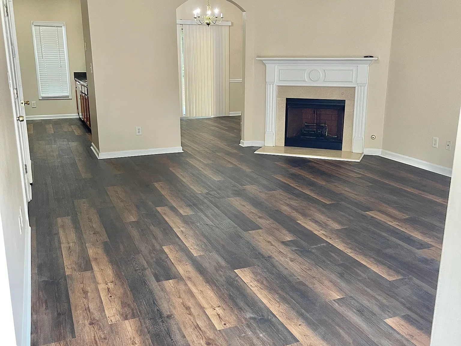 3 bed, 2.5 bath, 1530 sqft, $2,100 — Photo 1