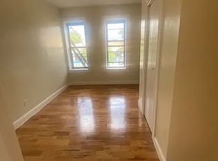 126 Boerum St #8C, Brooklyn, NY 11206