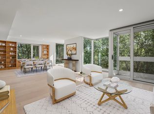 975 Memorial Dr APT 501, Cambridge, MA 02138