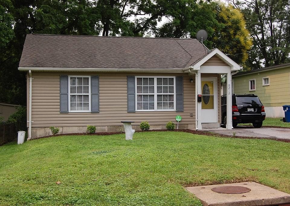 1st image of 9212 Leenora Ave