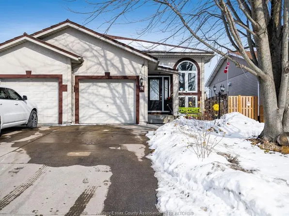 71 Satinwood Cres, Leamington, ON N8H 4P1