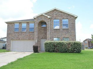 635 Hawthorne Pasture Rd, Rosenberg, TX 77471