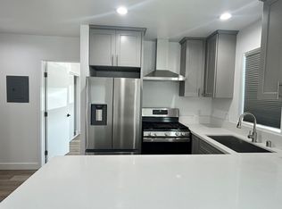 14640 Halldale Ave #13, Gardena, CA 90247
