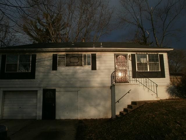 1st image of 2240 Belmont Blvd
