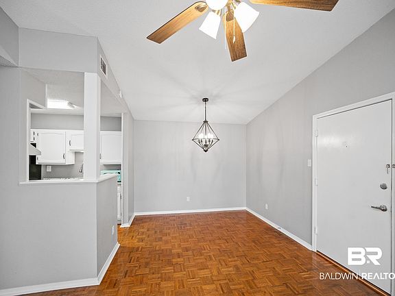 4th image of 6040 Grelot Rd APT 201
