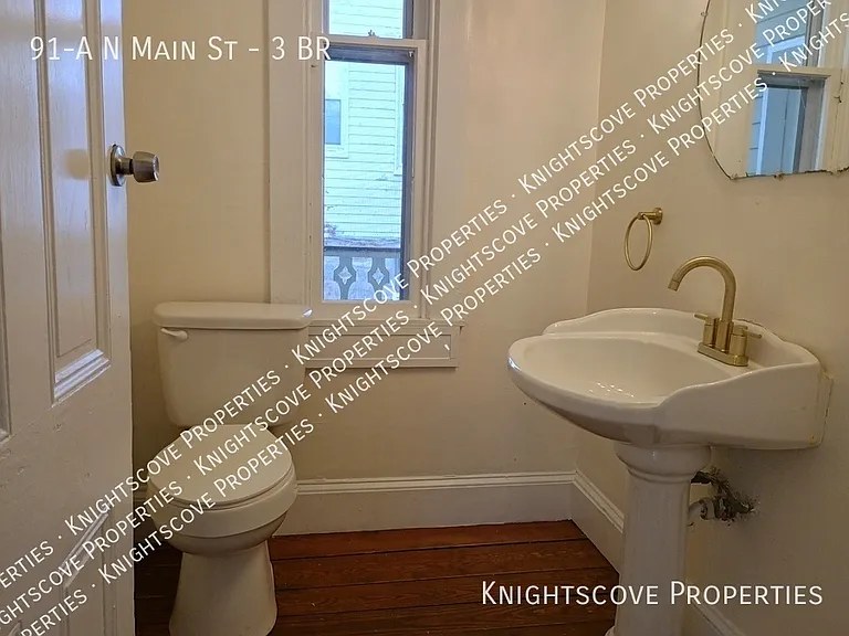 91A N Main St #3 BR — Photo 25