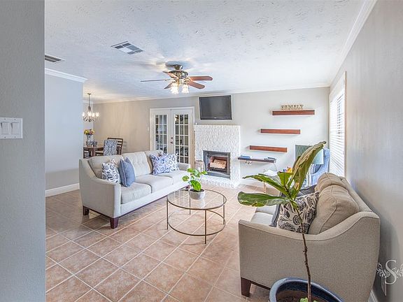 4th image of 10422 N Pagewick Dr