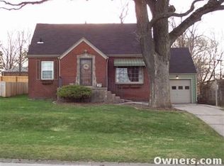 2320 SW 12th St, Des Moines, IA 50315