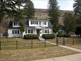 1st image of 1650 Madeline Ave