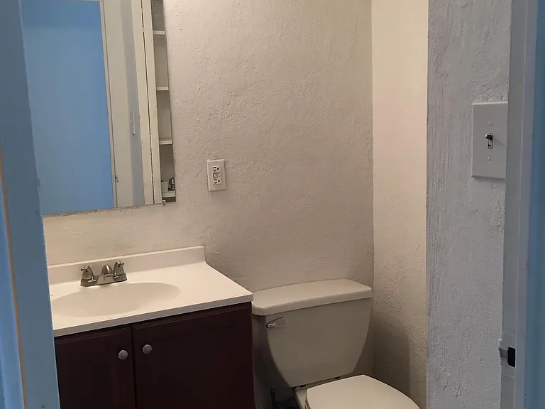 401 Cooper Landing Rd — Photo 4