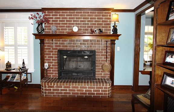 5th image of 415 Neches Ct