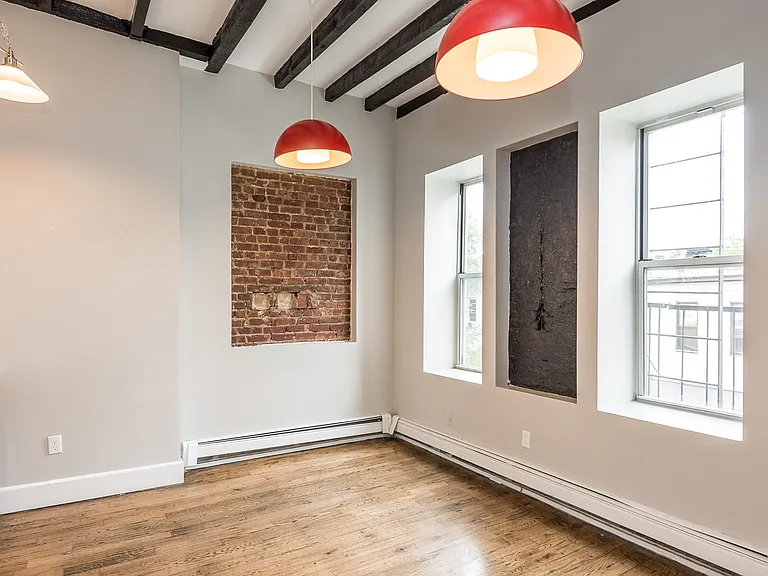 1350 Putnam Ave #2B — Photo 2