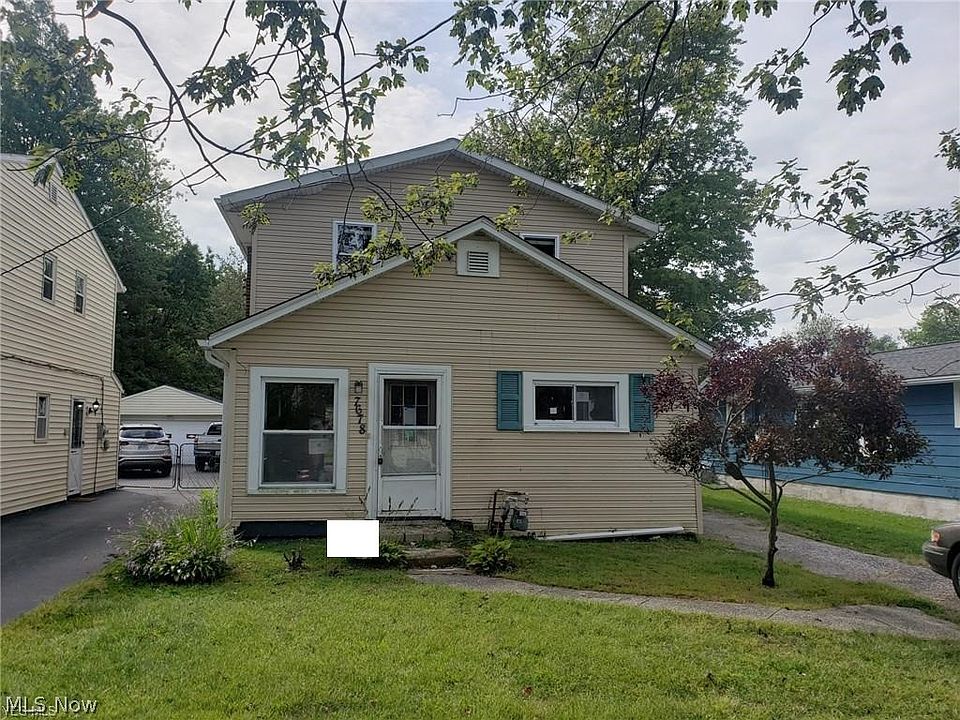 1st image of 7678 Pinehurst Dr