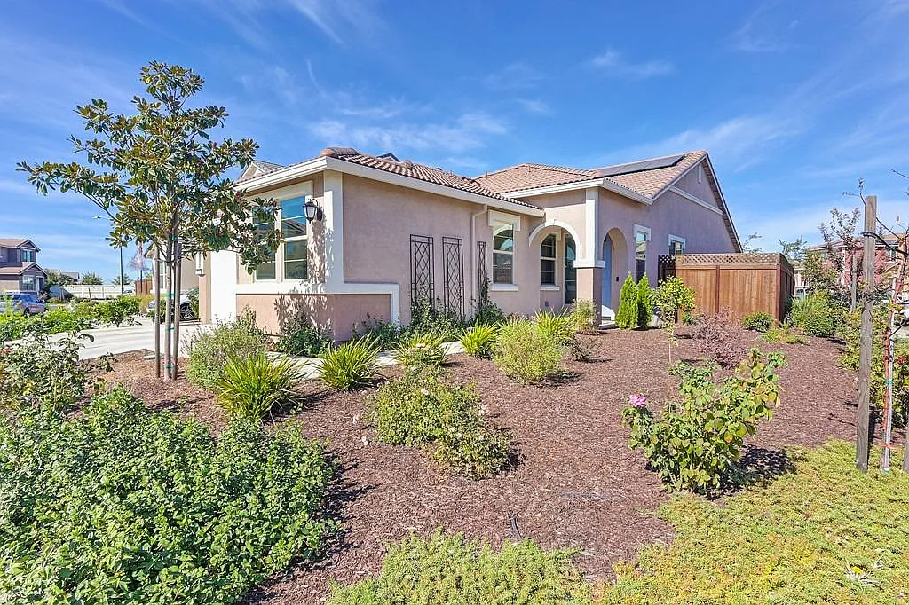 12819 Opaline Ct photo 1
