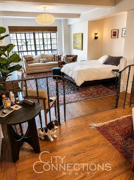 1st image of 10 Park Ave #14R