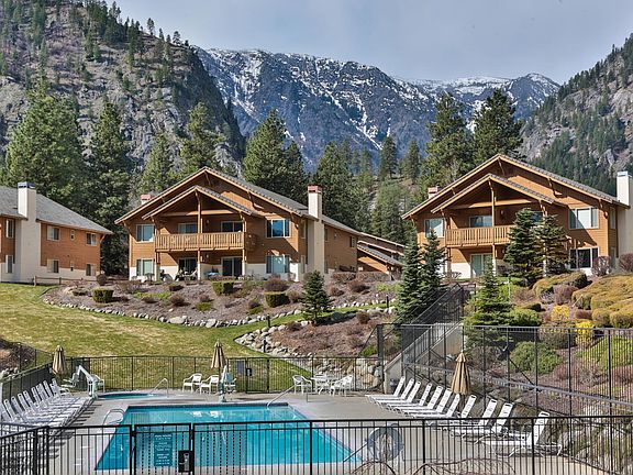 200 Joseph St Leavenworth WA-large-004-4