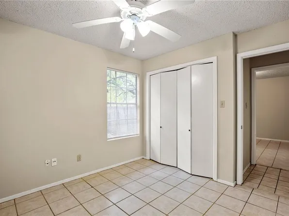 8807 Pineridge Dr #A, Austin, TX 78729