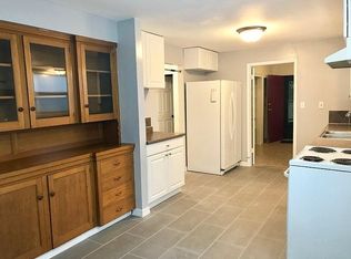 9641 SE Reedway St, Portland, OR 97266