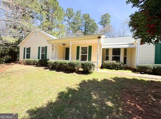 199 Lake Forest Dr, Lagrange, GA 30240