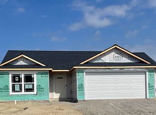 2001 Legacy St, Garrett, IN 46738