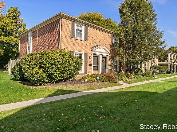 2nd image of 2500 Village Dr SE #11