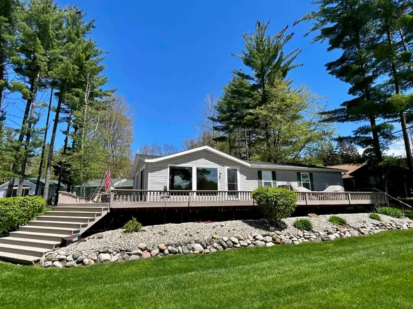 3279 N West Branch Dr, Gladwin, MI 48624