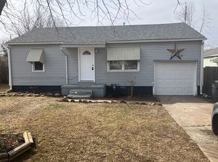 1821 S Armstrong Ave, Bartlesville, OK 74003