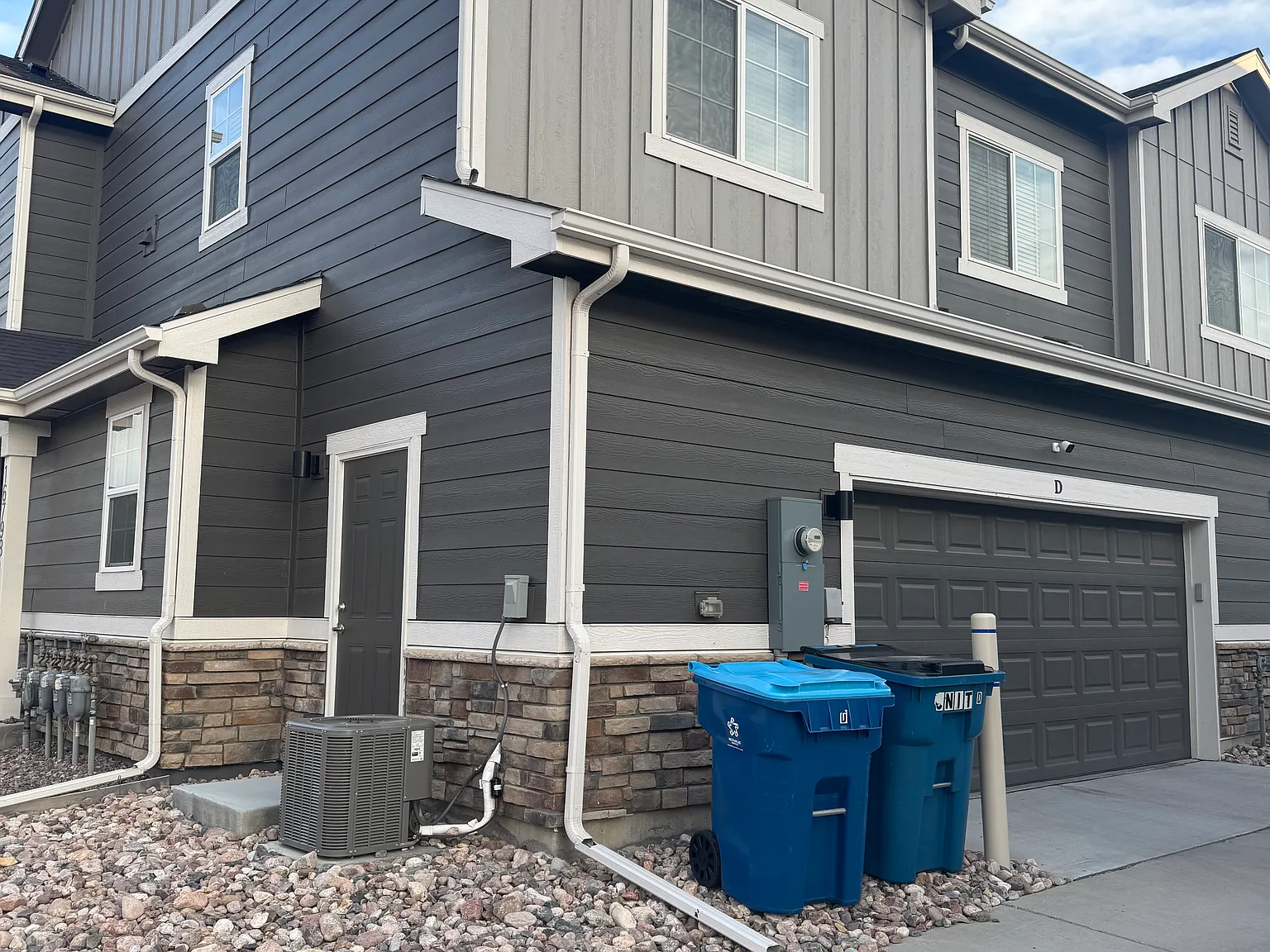 3 bed, 2.5 bath, 1846 sqft, $3,000 — Photo 4