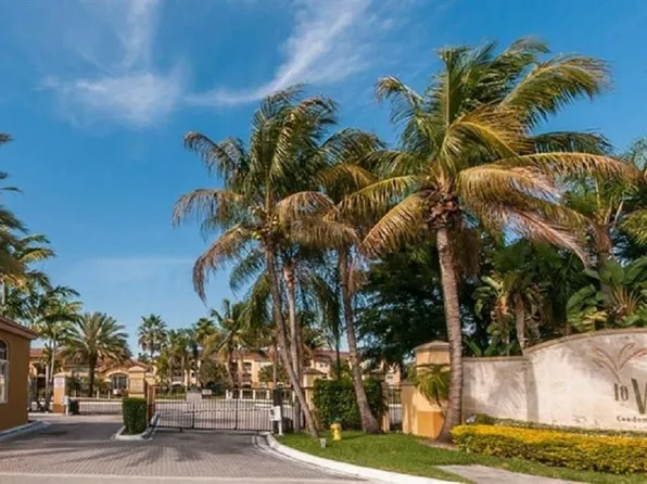 9615 NW 1 Court #10-103, Pembroke Pines, FL 33026