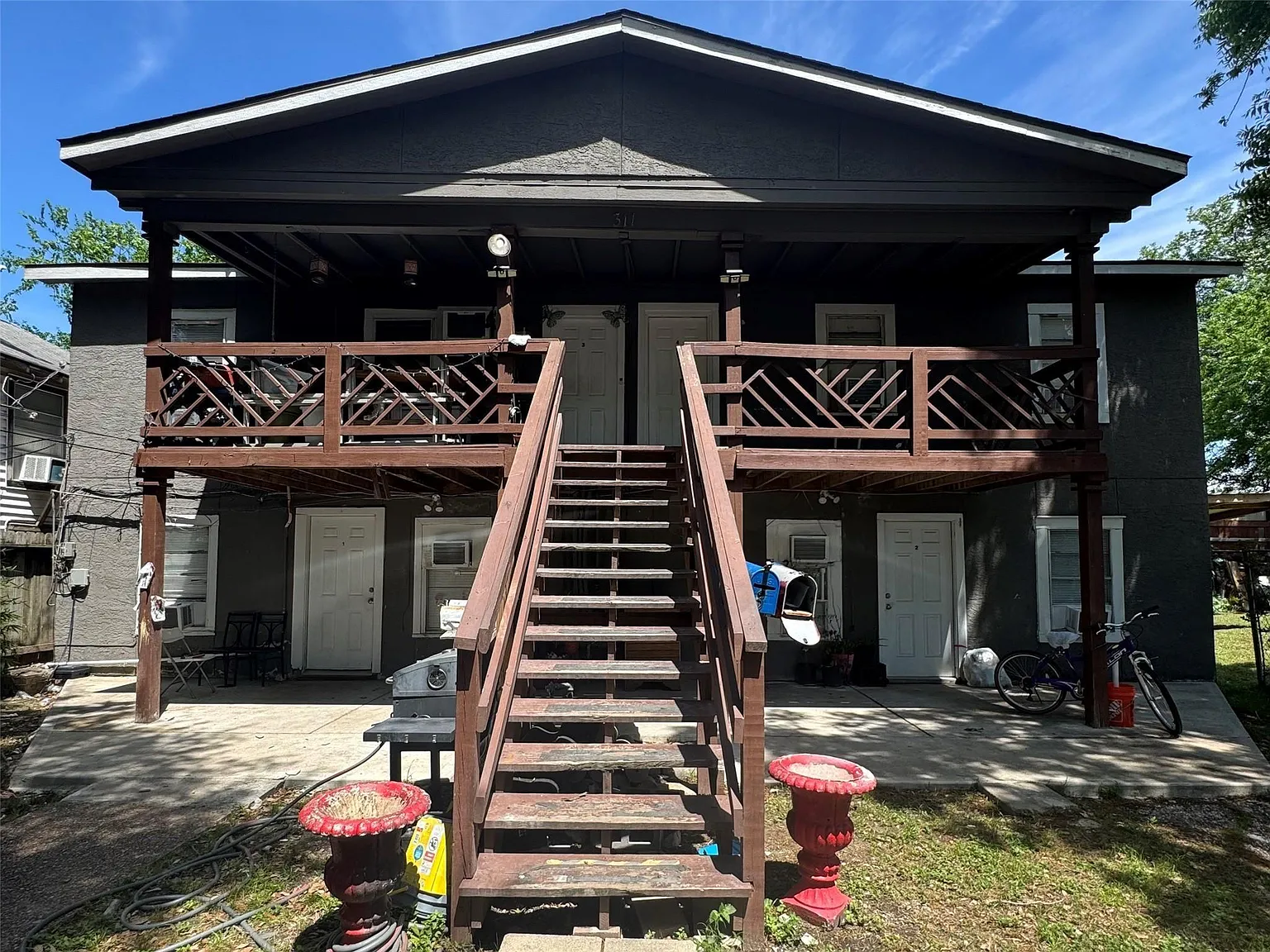 2 bed, 1.0 bath, 539 sqft, $650 — Photo 1