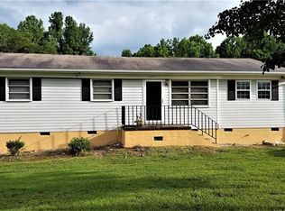 3302 Forestview Dr, High Point, NC 27260