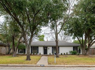 1604 Renee Dr, Hurst, TX 76054