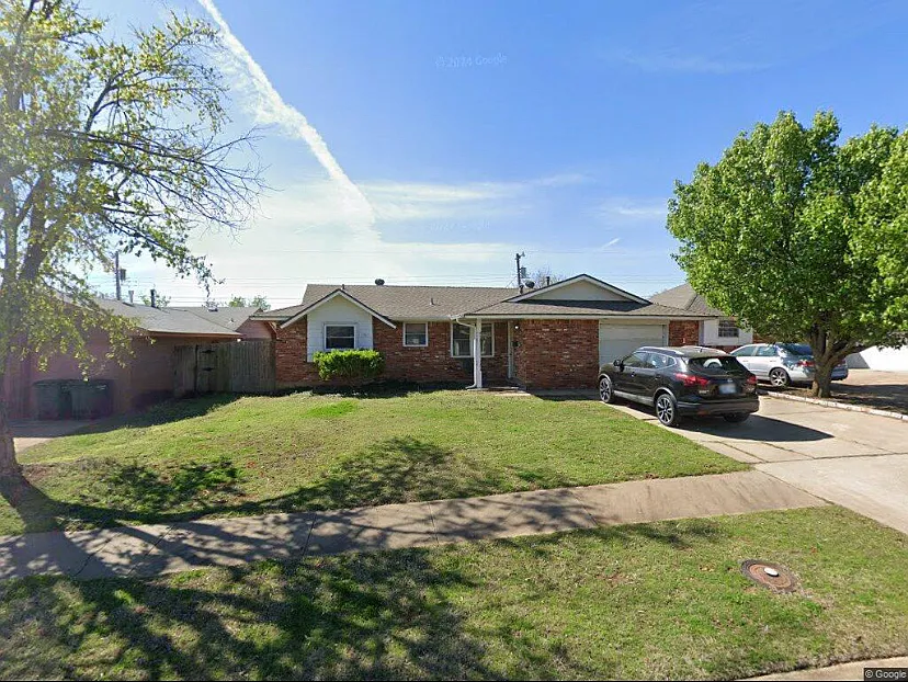 3908 SE 14th St