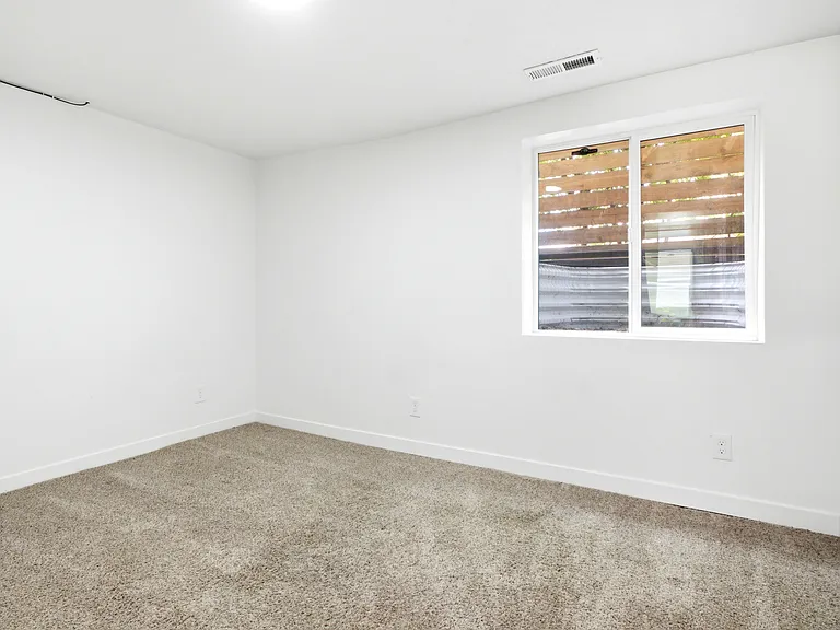 1603 S Major St #B — Photo 16
