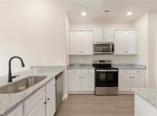 1060 Russell Dr, Winston Salem, NC 27127