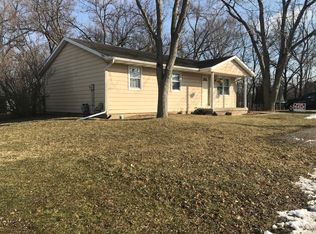 404 E Franklin St, Mackinaw, IL