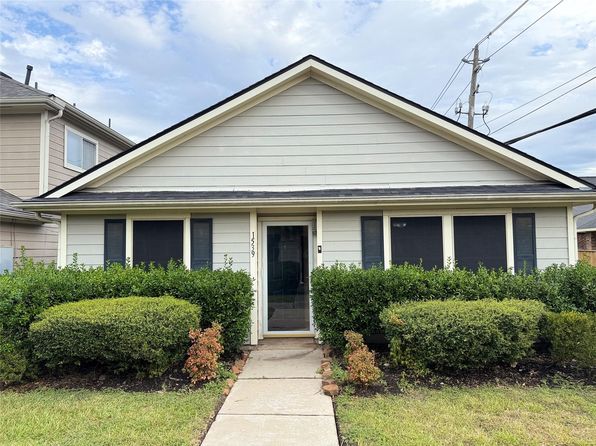 1539 Nichole Woods Dr