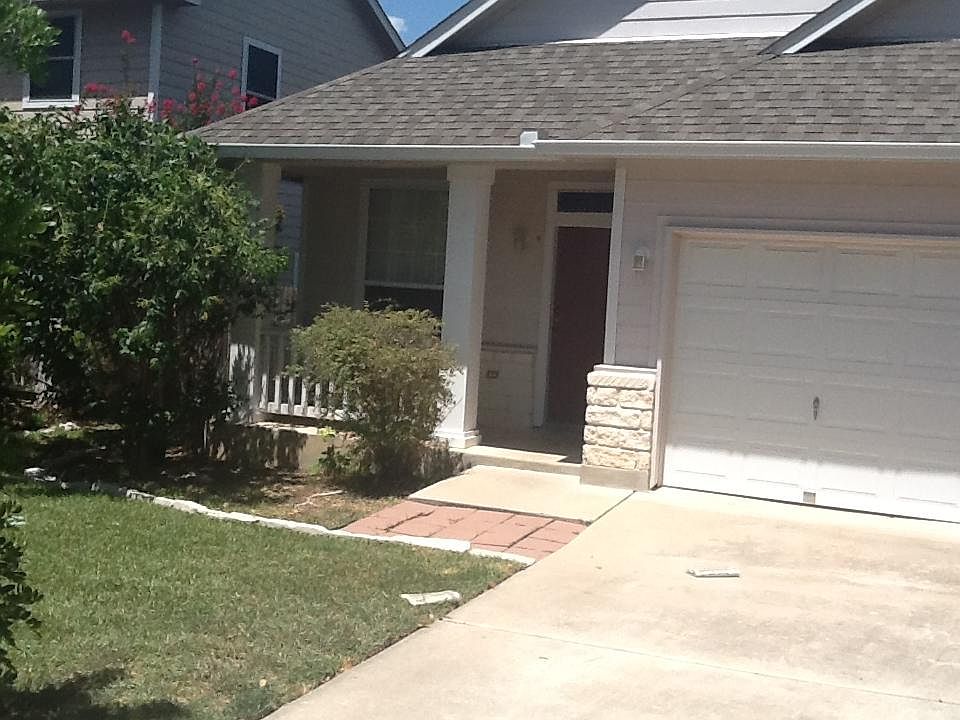 1st image of 2912 Thrushwood Dr #A