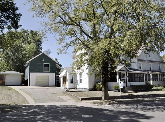 2nd image of 60 Groveland St