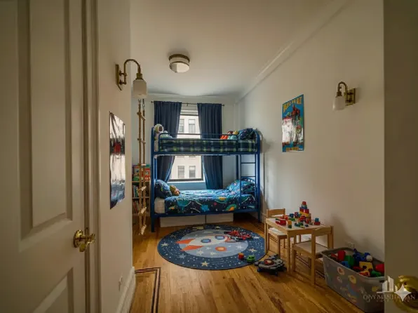 315 C P West image 5 of 15