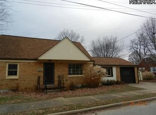 447 Hillcrest Ave NW, North Canton, OH