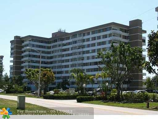 1st image of 4200 Hillcrest Dr APT 1005