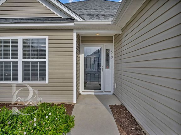 2nd image of 513 Lanesborough Dr