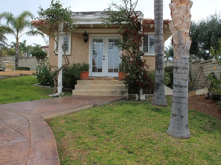 Deer Canyon Dr — Photo 27