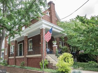 3917 Benton St NW, Washington, DC 20007