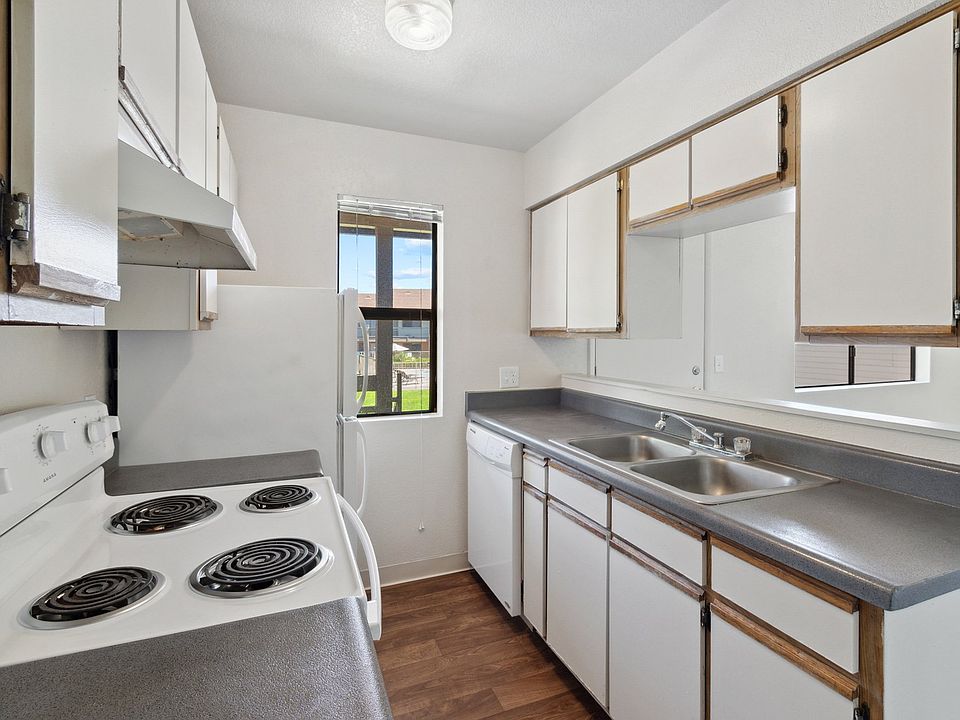 Kingman Station 1212 E Andy Devine Ave Kingman AZ Zillow